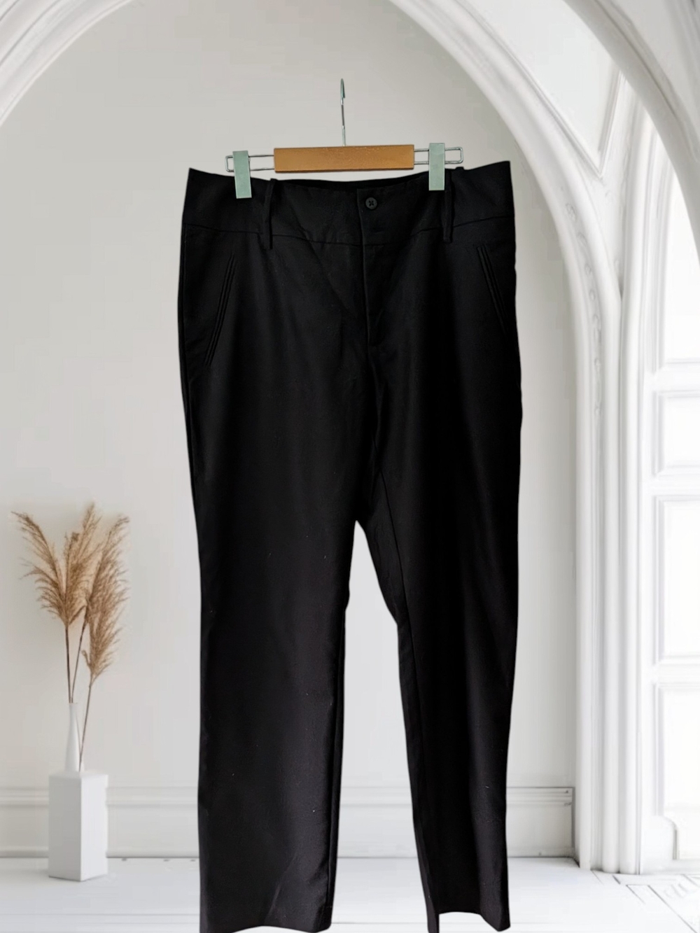 Classic Black Tailored Women's Dress Pants Size 42